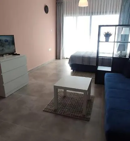 Sea&mountains View Royal Life Residence, Trikomo, Long Beach, Northern C Y P R U S Apartamento *