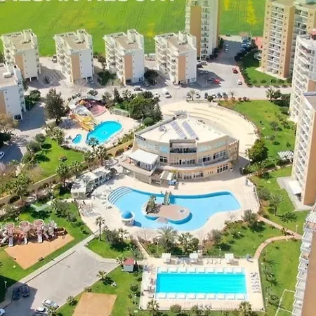 Northern Cyprus Trikomo, Iskele, Long Beach, Caesar 4 Trikomo