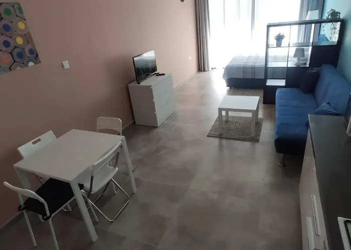 Northern Cyprus Trikomo, Iskele, Long Beach, Caesar 4